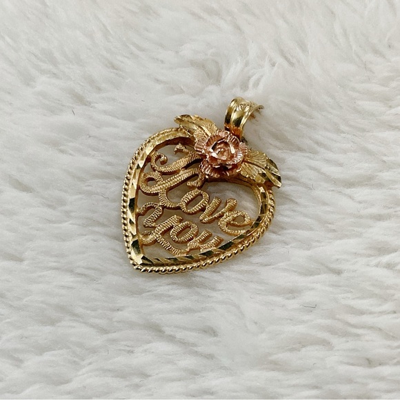 Vintage 14K Gold “I Love You” Heart Pendant Carla Corp Rose Detail - Picture 6 of 14